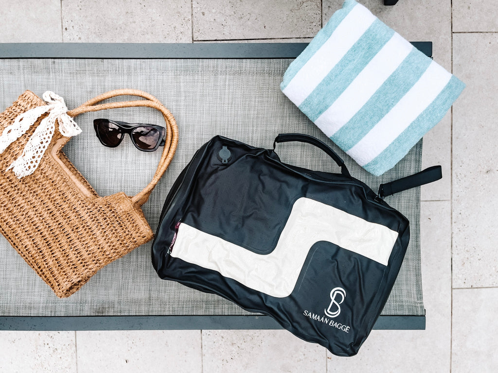 VāyuCube 4-Pack + Mini-Vacuum Bundle